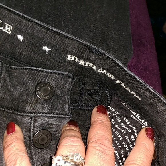 Black jeans American eagles  size 2 short - Picture 3 of 6